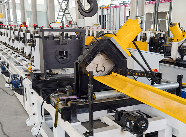 SUNWAY warehouse shelf upright roll forming machine actual image display